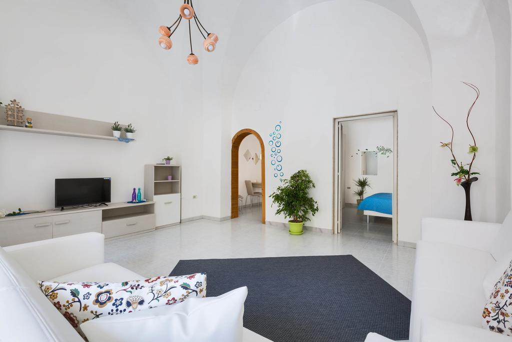 Casa Angiulina By Barbarhouse Villa San Pancrazio Salentino Exteriör bild